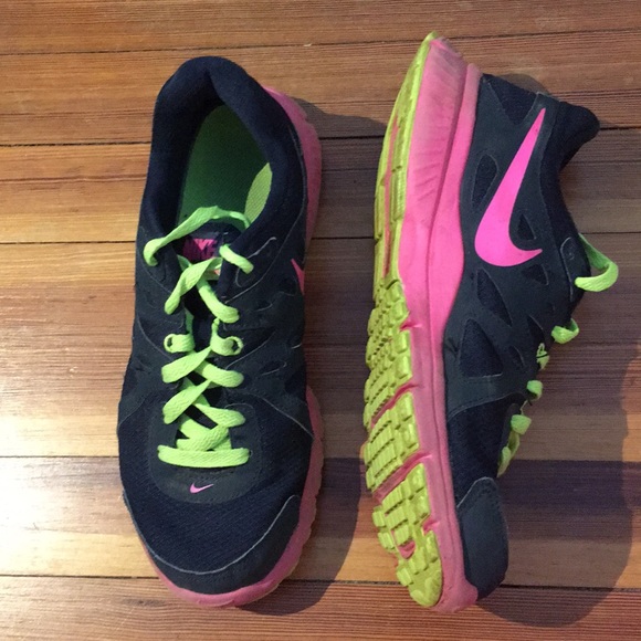 shoes, nike shoes pink blue - Wheretoget